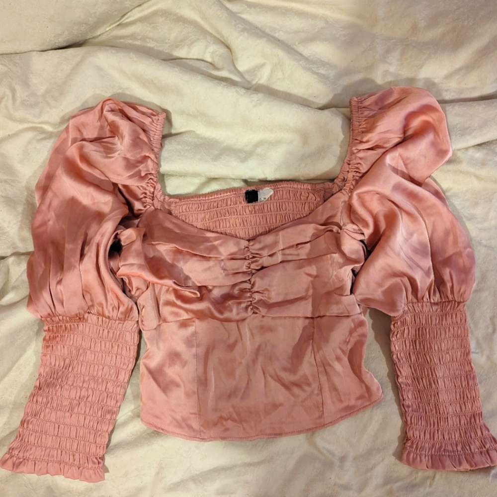 H&M Divided Puff sleeved blouse XS
